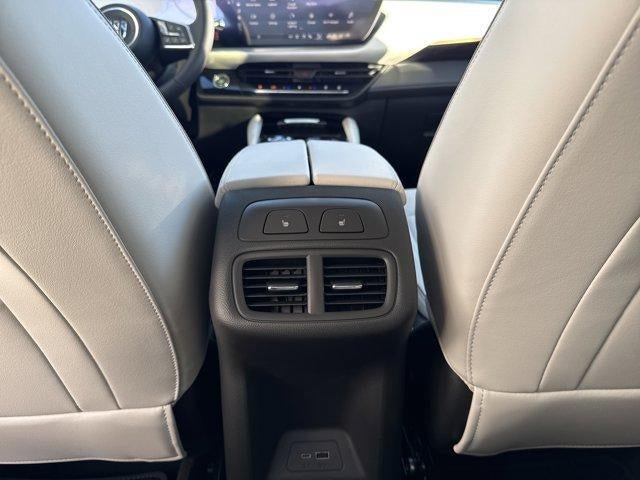 New 2026 Buick Envision Avenir AWD/4WD image 16