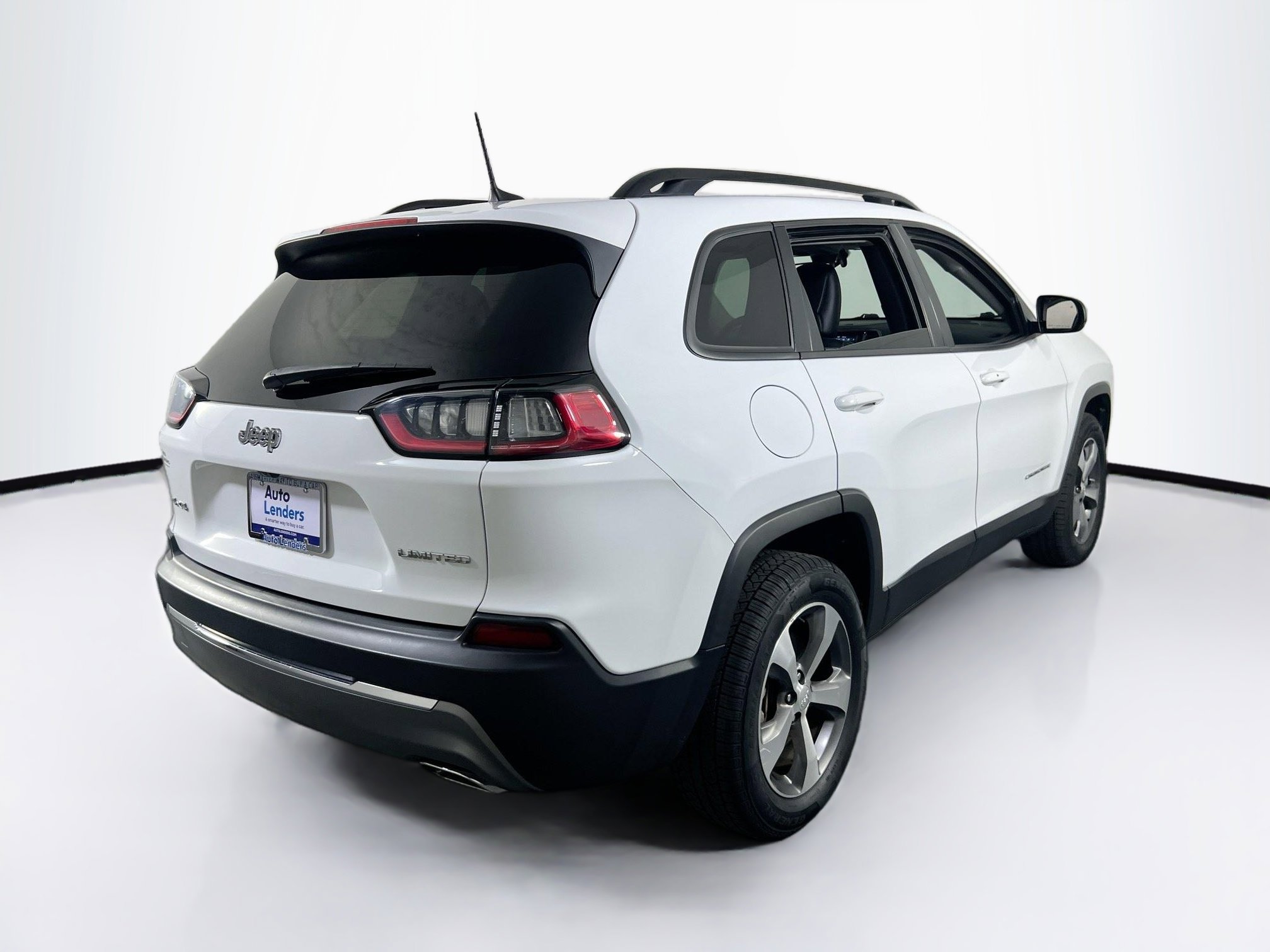 Used 2022 Jeep Cherokee Limited image 5