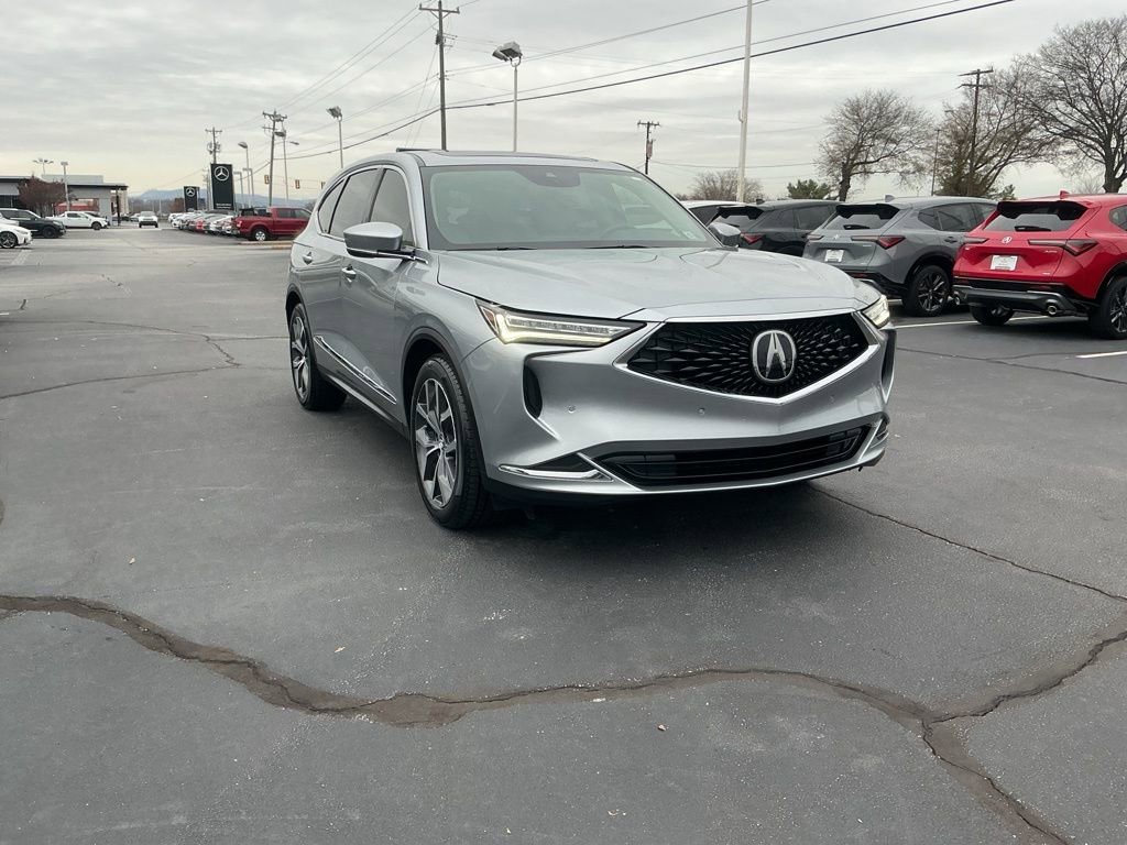 Used 2023 Acura MDX SH-AWD w/ Technology Package image 6