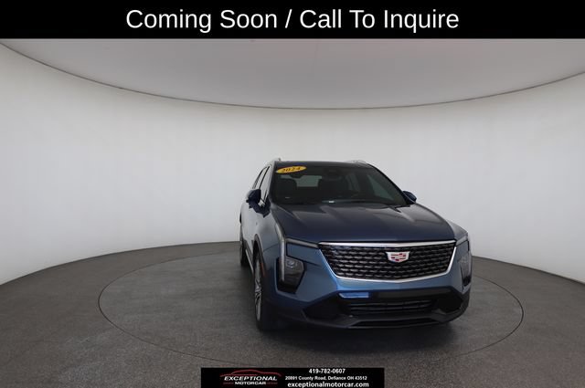 Used 2024 Cadillac XT4 Premium Luxury w/ Technology Package AWD/4WD image 30