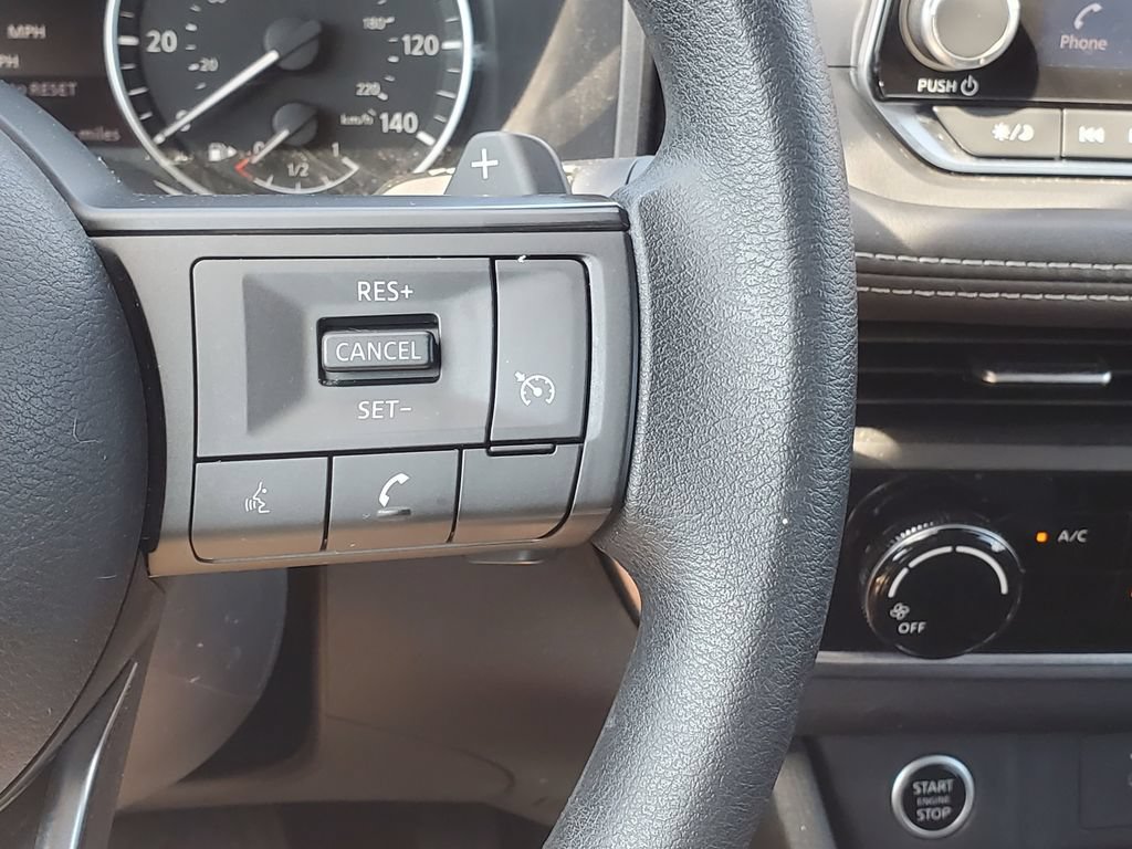 Used 2023 Nissan Rogue S AWD/4WD image 14