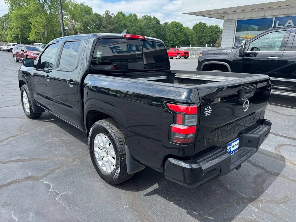 Used 2023 Nissan Frontier SV w/ SV Convenience Package RWD image 3