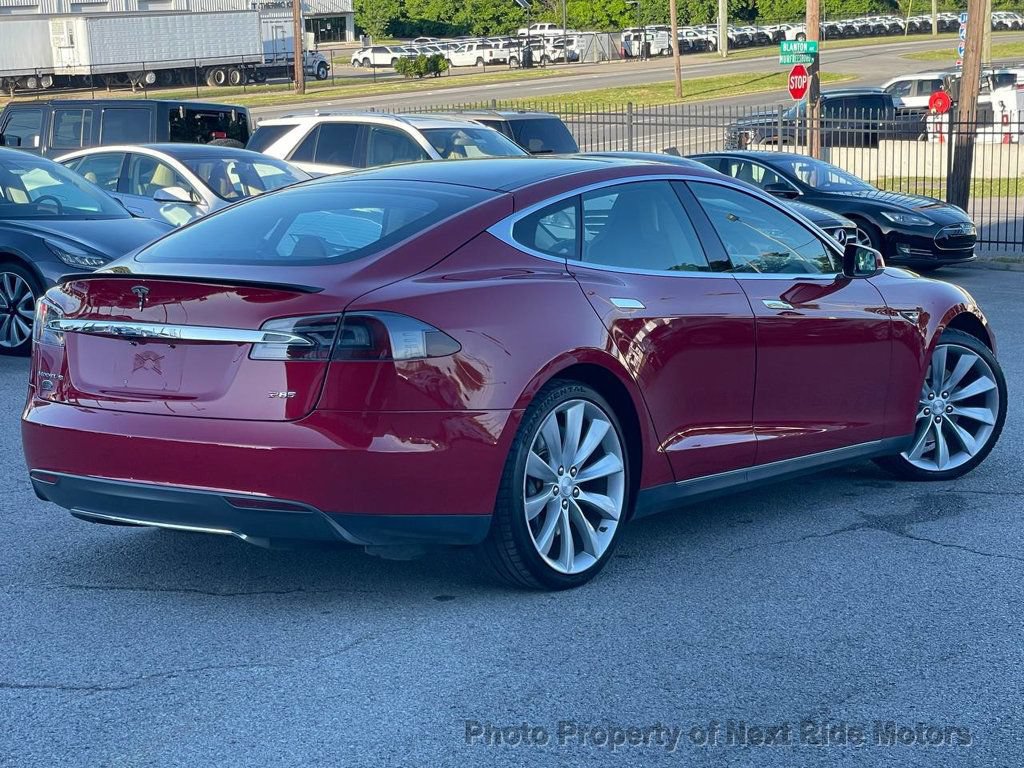 Used 2013 Tesla Model S Performance RWD image 30