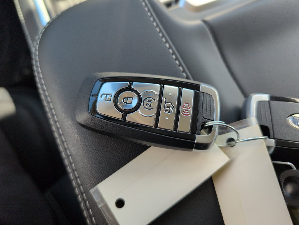 New 2027 Ford Expedition Platinum RWD image 35