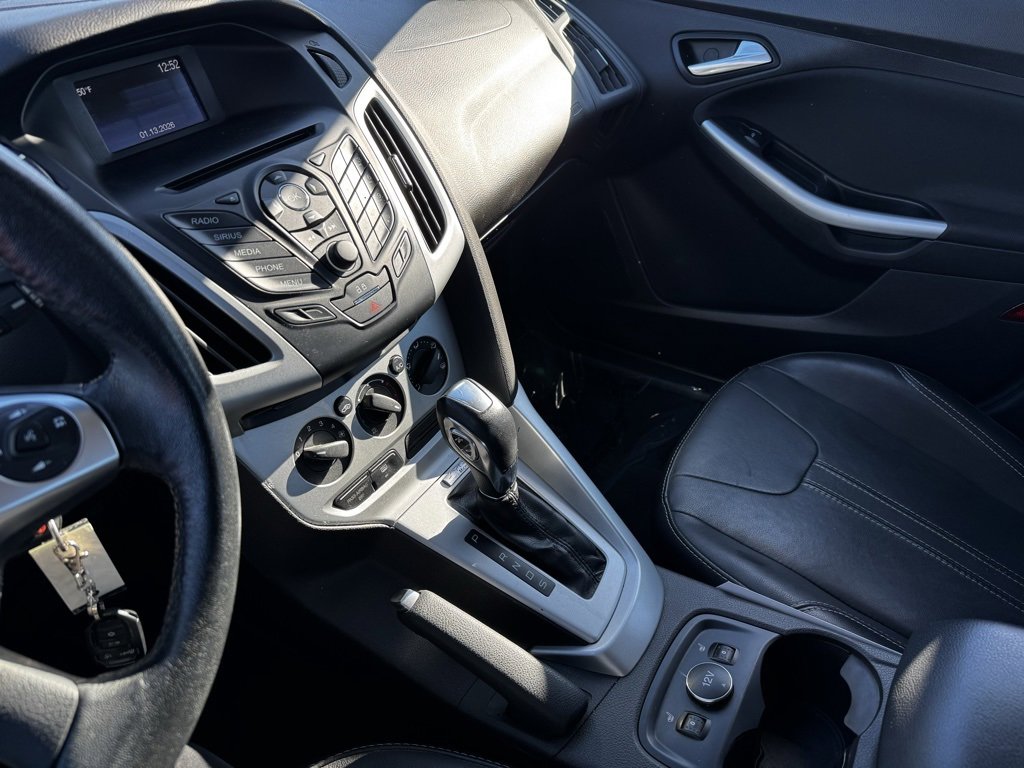 Used 2014 Ford Focus SE w/ Equipment Group 201A image 11