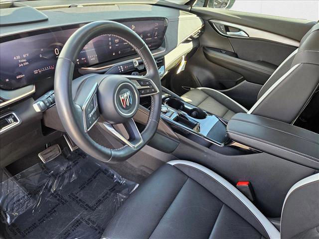 New 2025 Buick Envision Sport Touring image 3
