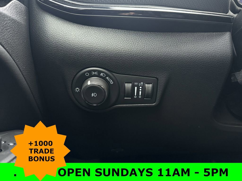 New 2026 Jeep Compass Trailhawk image 14