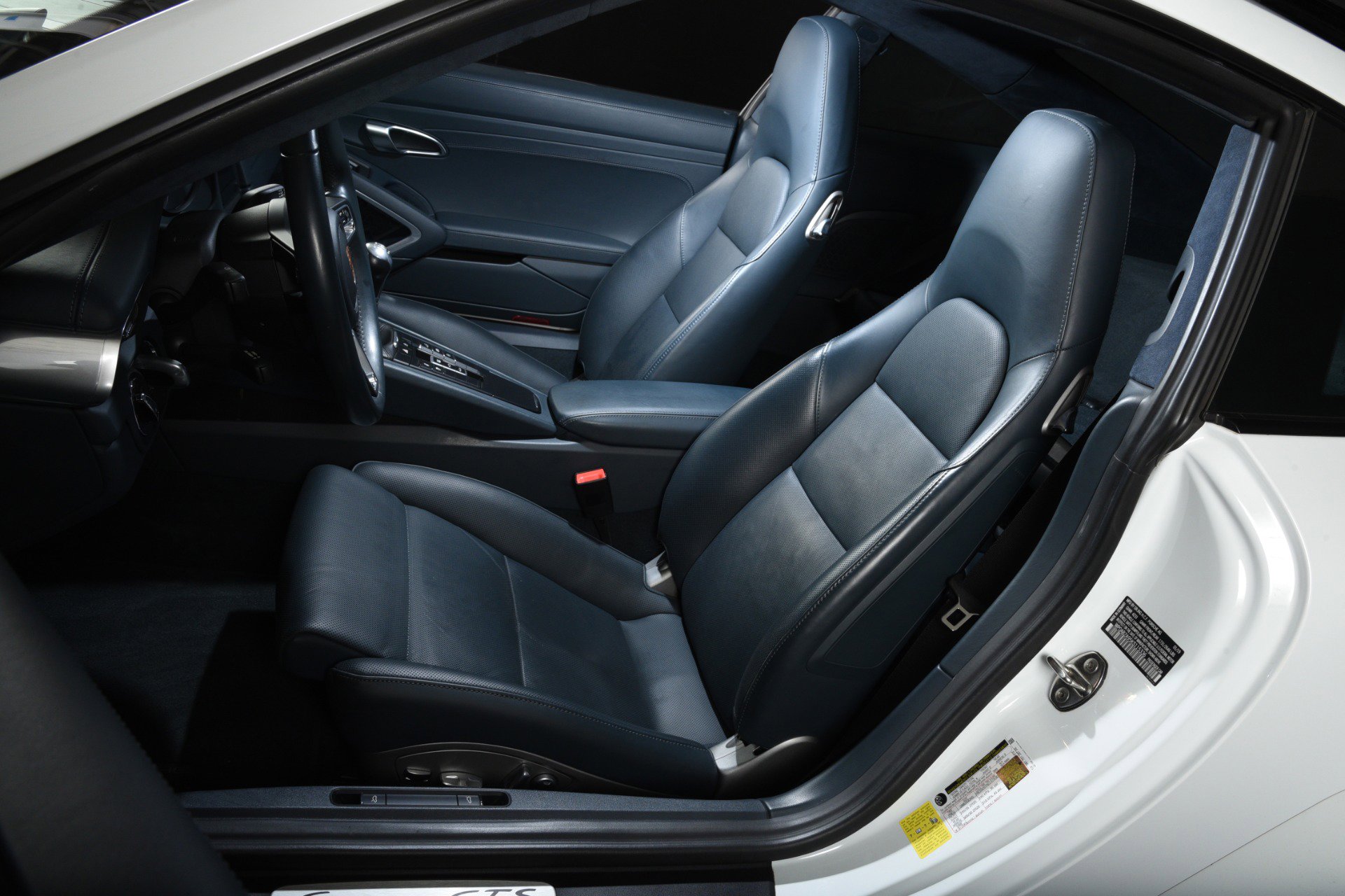 Used 2019 Porsche 911 Carrera GTS RWD image 34