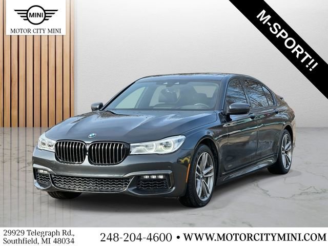 Used 2019 BMW 750i xDrive w/ M Sport Package image 8