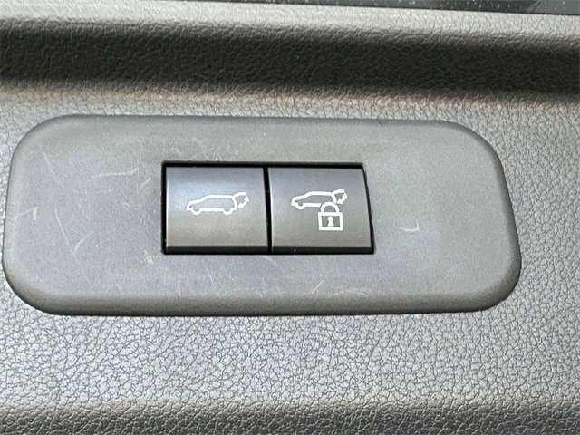 Used 2024 Toyota Grand Highlander AWD image 19