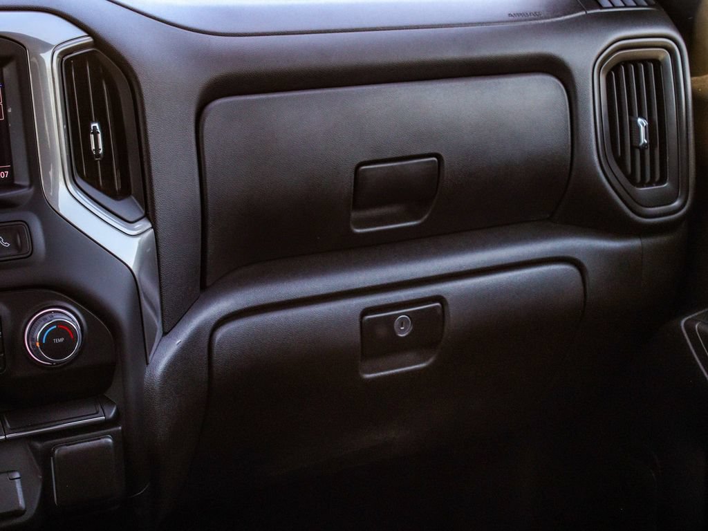 Used 2023 Chevrolet Silverado 1500 Custom w/ LPO, Dark Essentials Package AWD/4WD image 17