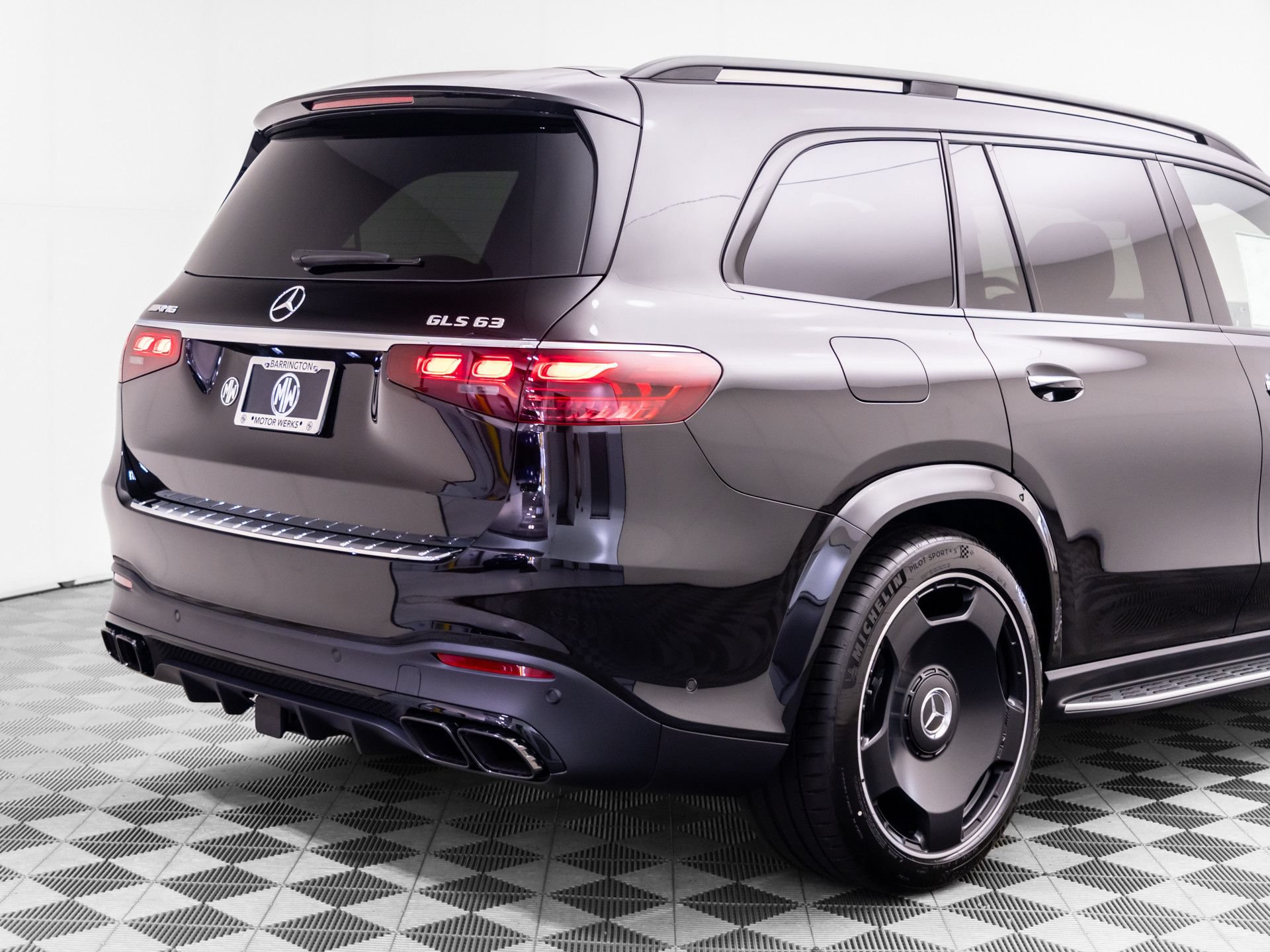 New 2026 Mercedes-Benz GLS 63 AMG 4MATIC image 39