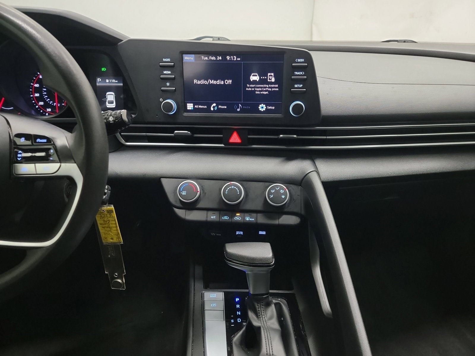 Used 2021 Hyundai Elantra SE w/ Cargo Package image 20