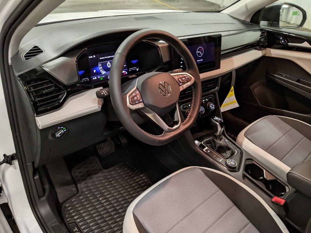 New 2026 Volkswagen Taos S image 8