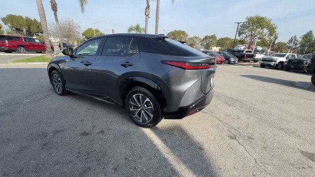 Used 2025 Lexus RZ 300e RZ 300e Premium SUV w/ Accessory Package (Z1) image 6