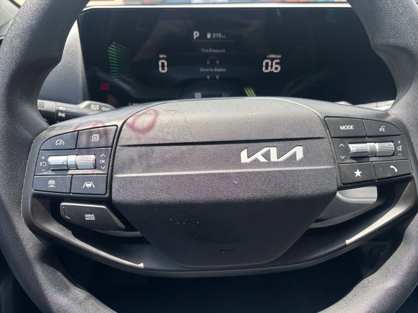 Used 2025 Kia K4 FWD image 27