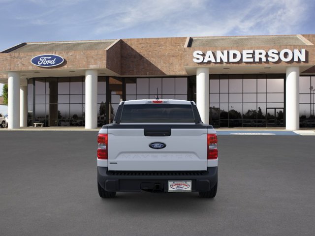 New 2026 Ford Maverick XLT w/ XLT Luxury Package FWD image 5