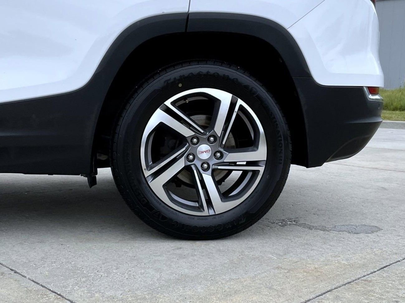 Used 2019 GMC Terrain SLT w/ Preferred Package image 23