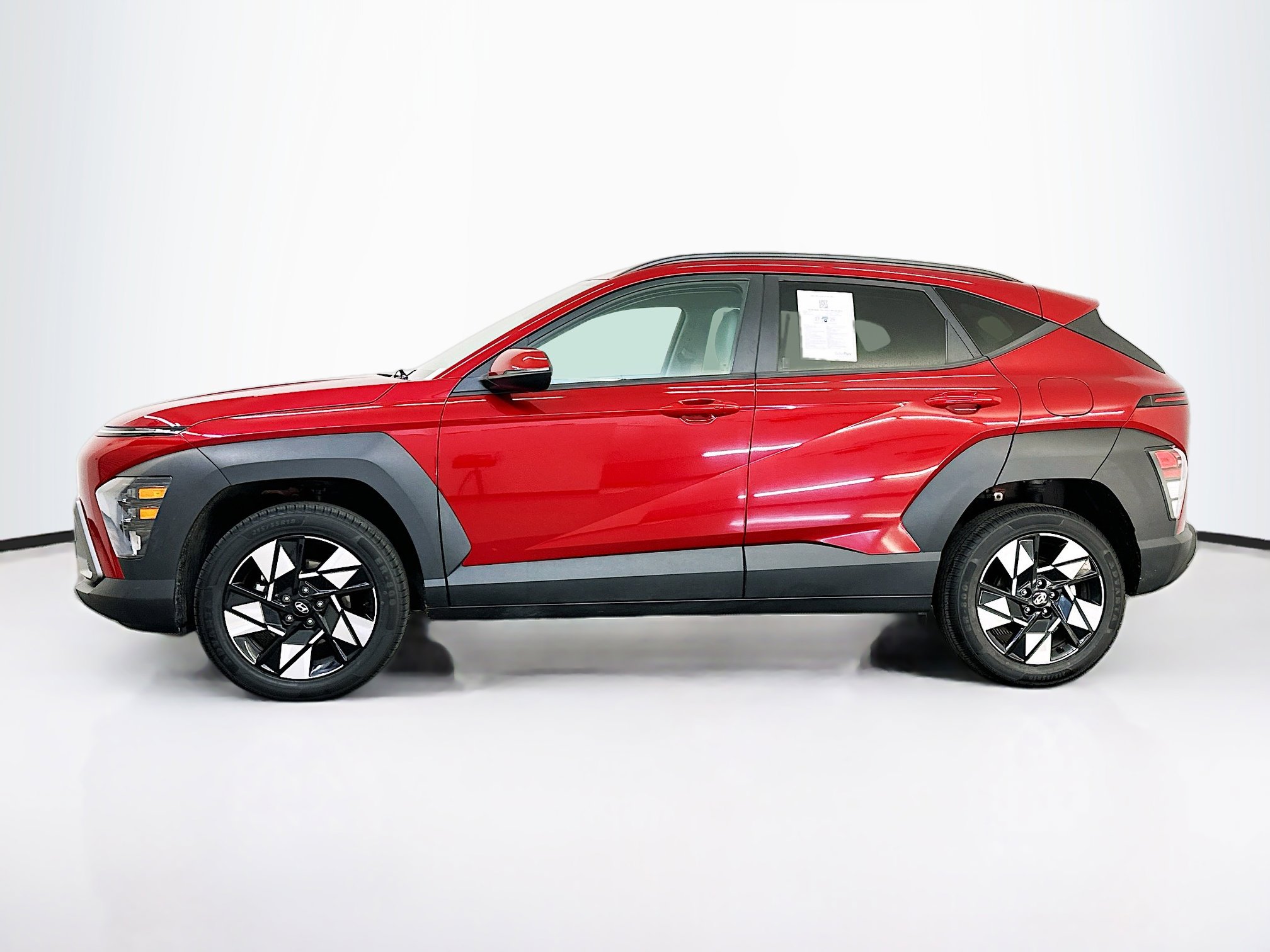Used 2024 Hyundai Kona SEL image 4