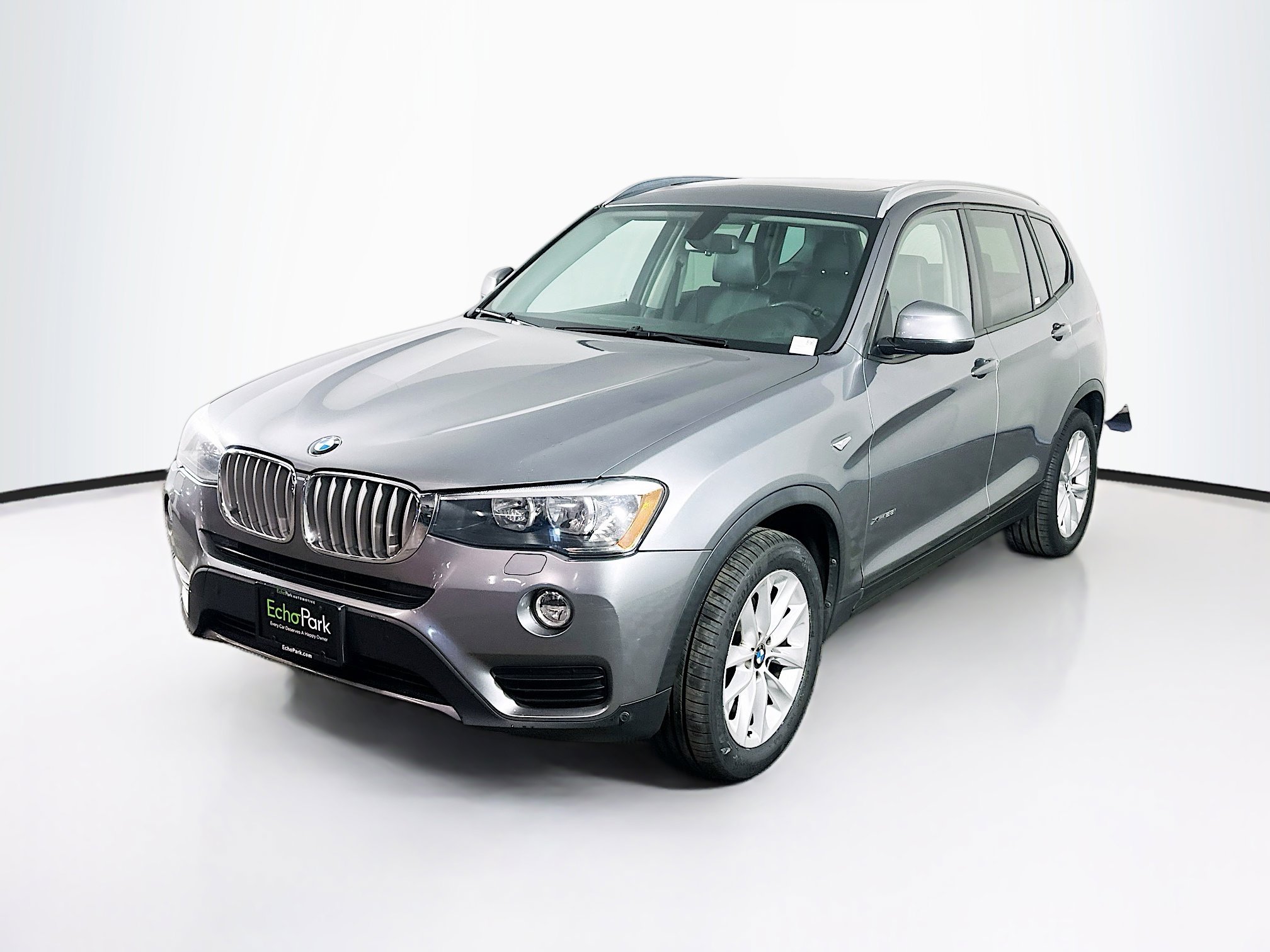 Used 2017 BMW X3 xDrive28i AWD/4WD image 3