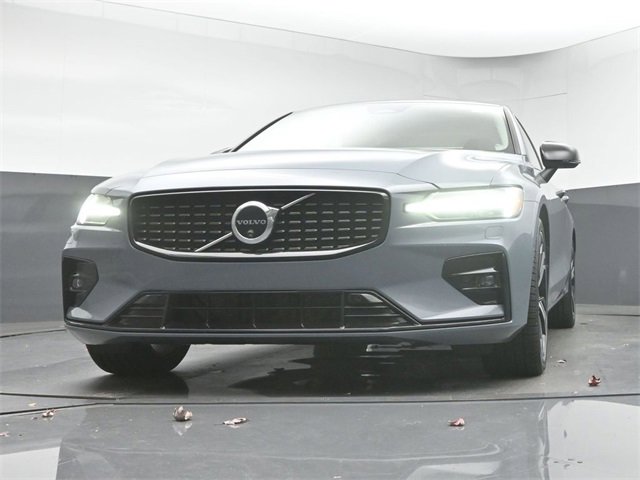 Used 2024 Volvo S60 B5 Ultimate image 38