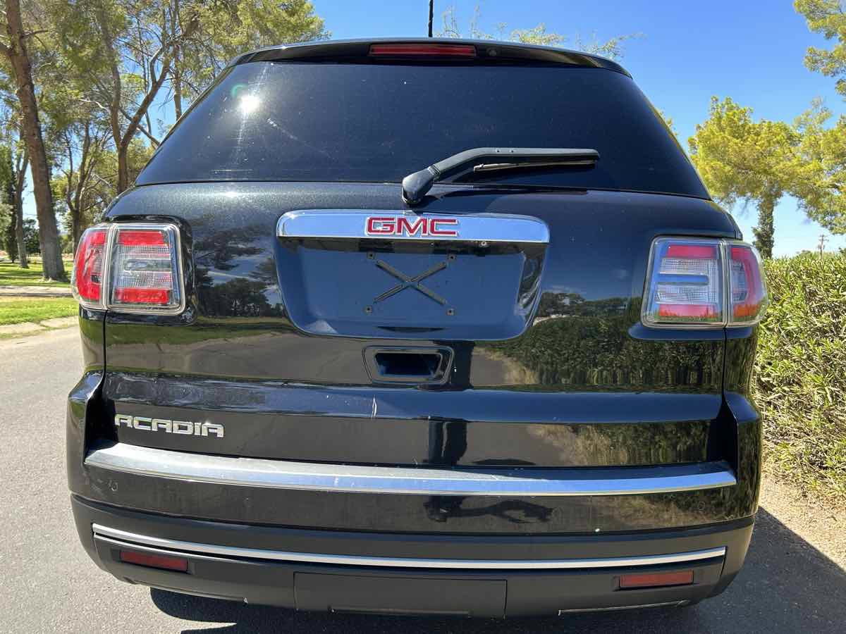 Used 2014 GMC Acadia SLE FWD image 14
