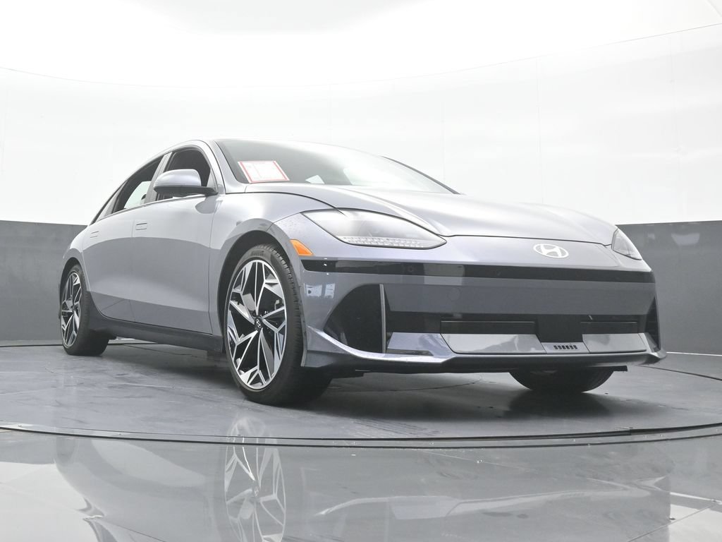 Used 2025 Hyundai Ioniq 6 SEL RWD image 61