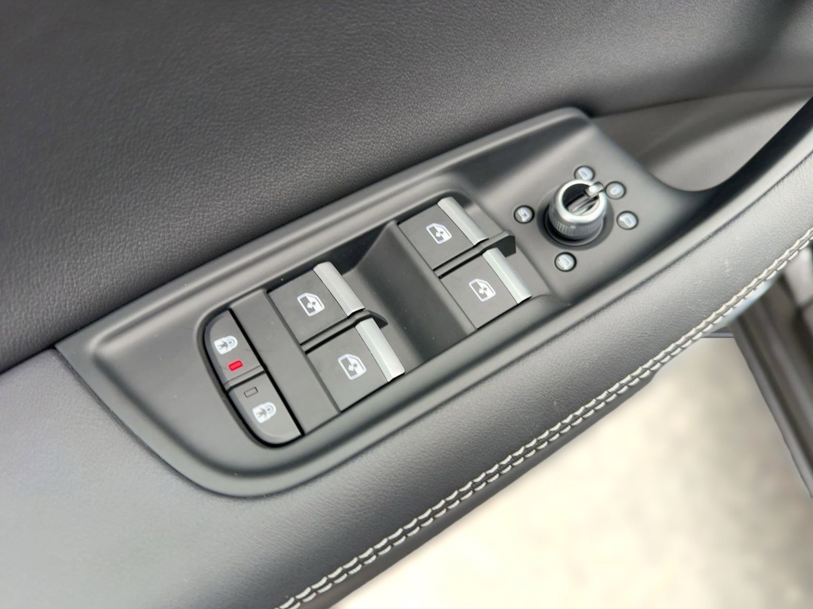 Used 2025 Audi Q7 2.0T Premium Plus w/ Premium Plus Package image 22