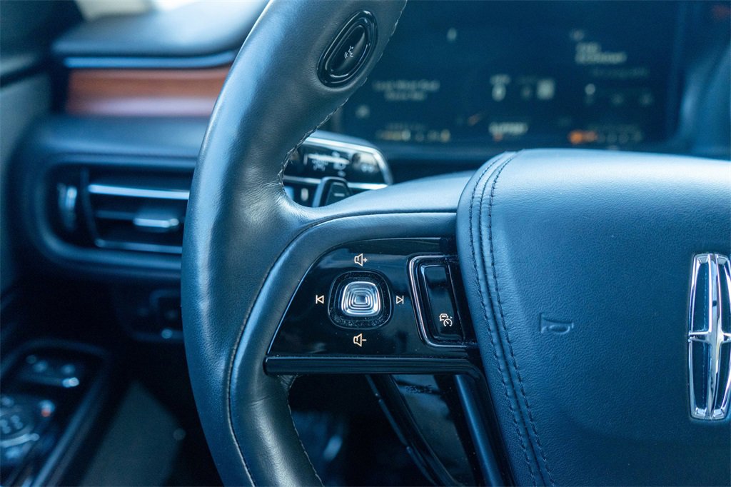 Used 2024 Lincoln Aviator Reserve AWD/4WD image 25