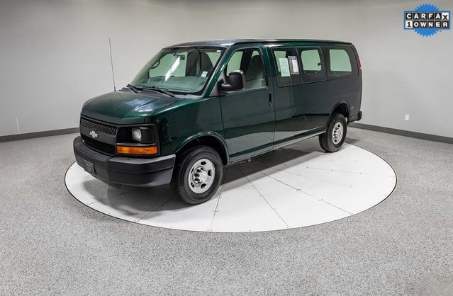 Used 2015 Chevrolet Express 2500 image 29