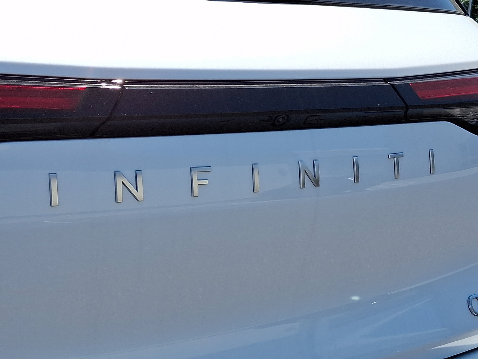 New 2027 INFINITI QX60 Luxe w/ Cargo Package AWD/4WD image 18