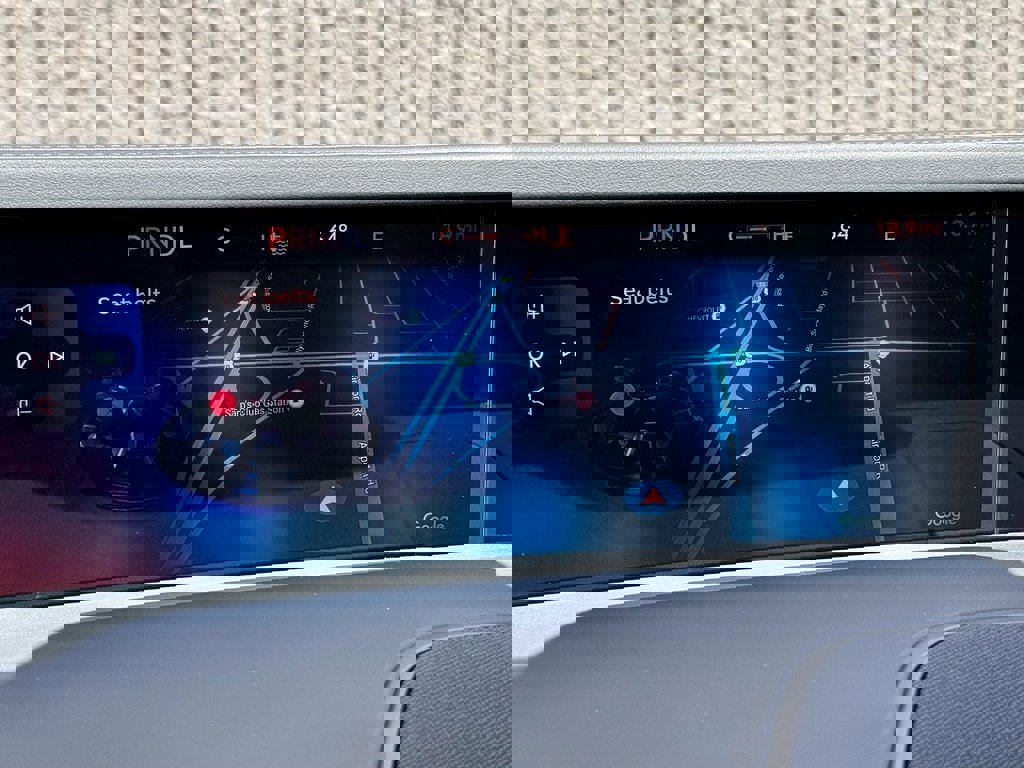 New 2025 Lincoln Nautilus Premier w/ Equipment Group 102A image 30