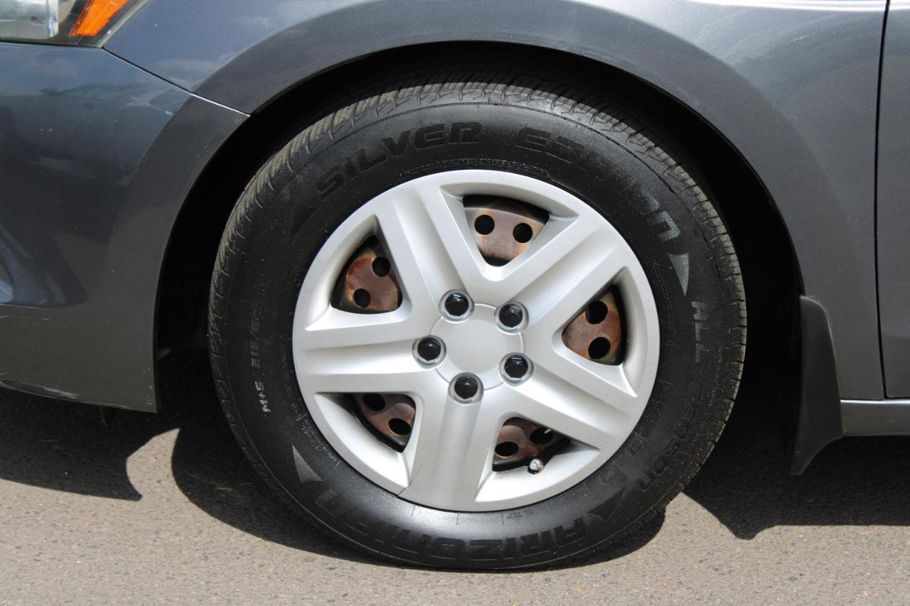 Used 2010 Honda Accord LX image 16