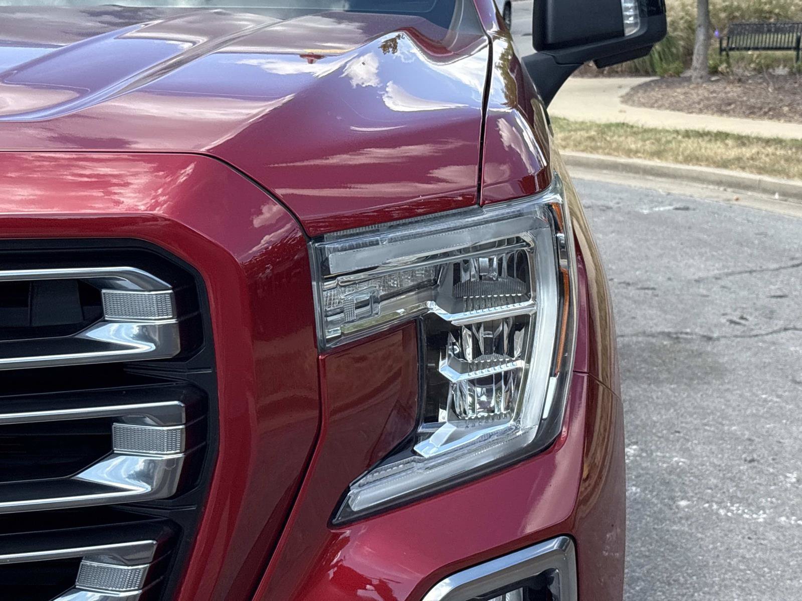 Used 2019 GMC Sierra 1500 AT4 w/ AT4 Premium Package AWD/4WD image 12