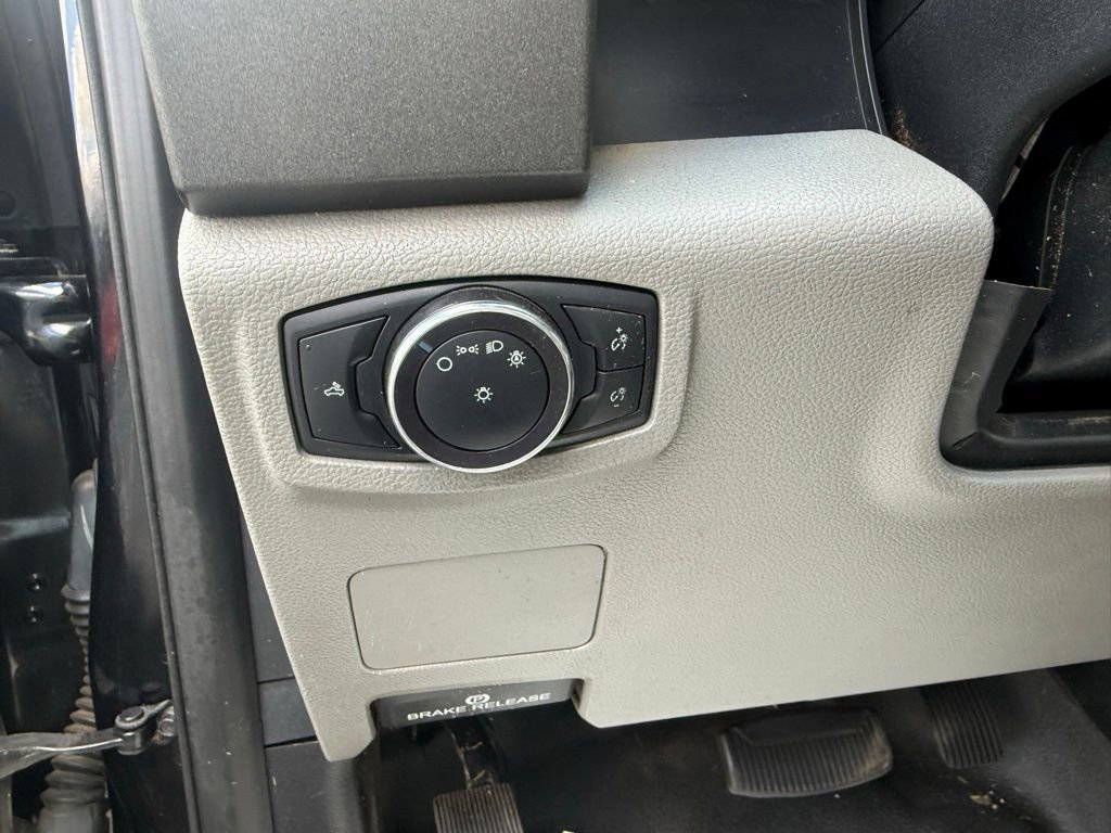 Used 2020 Ford F250 XL w/ Power Equipment Group AWD/4WD image 19
