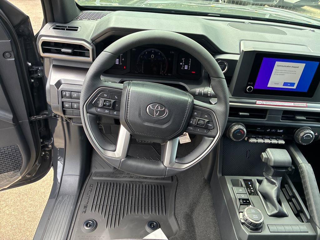 New 2026 Toyota 4Runner SR5 AWD/4WD image 18