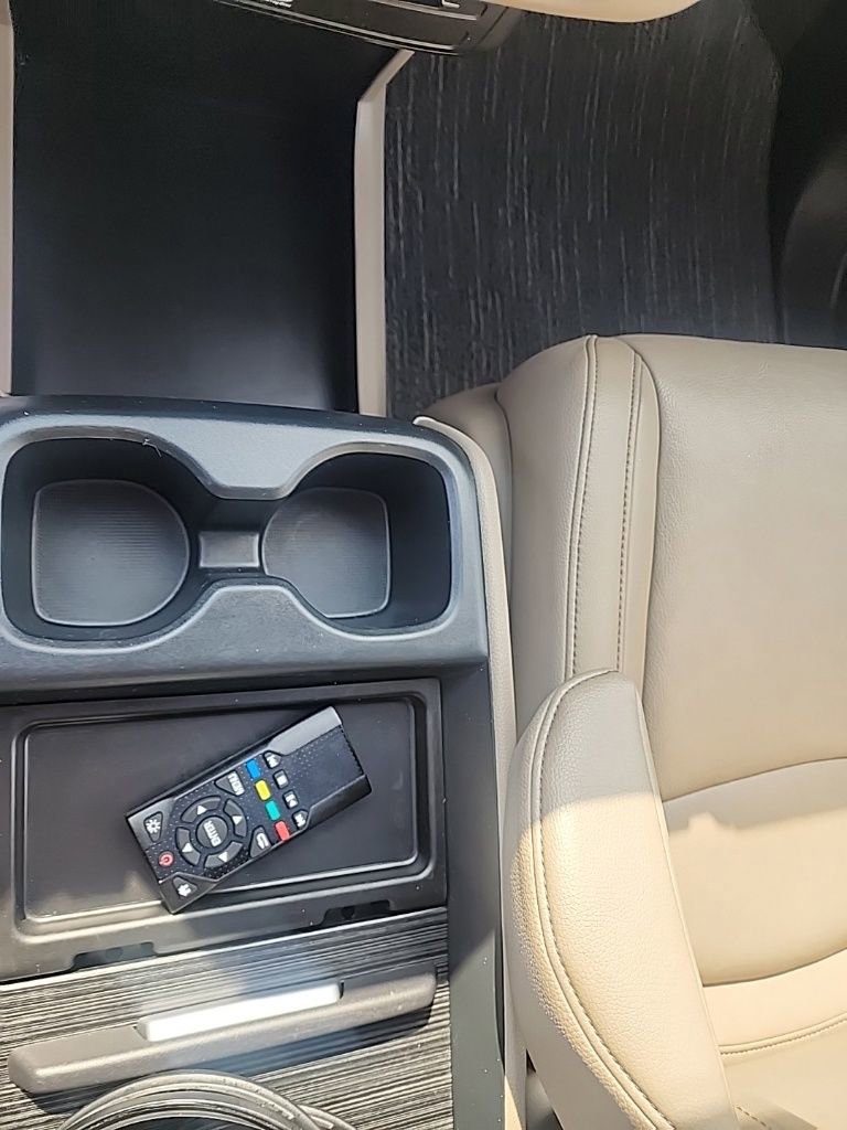 Certified 2023 Honda Odyssey Touring image 24