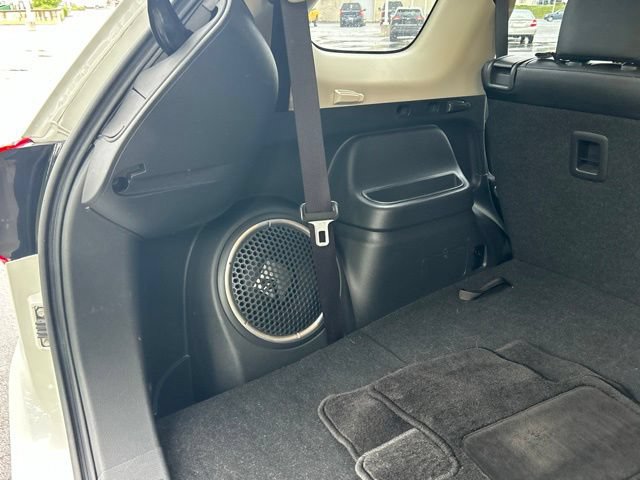 Used 2016 Mitsubishi Outlander GT AWD/4WD image 34