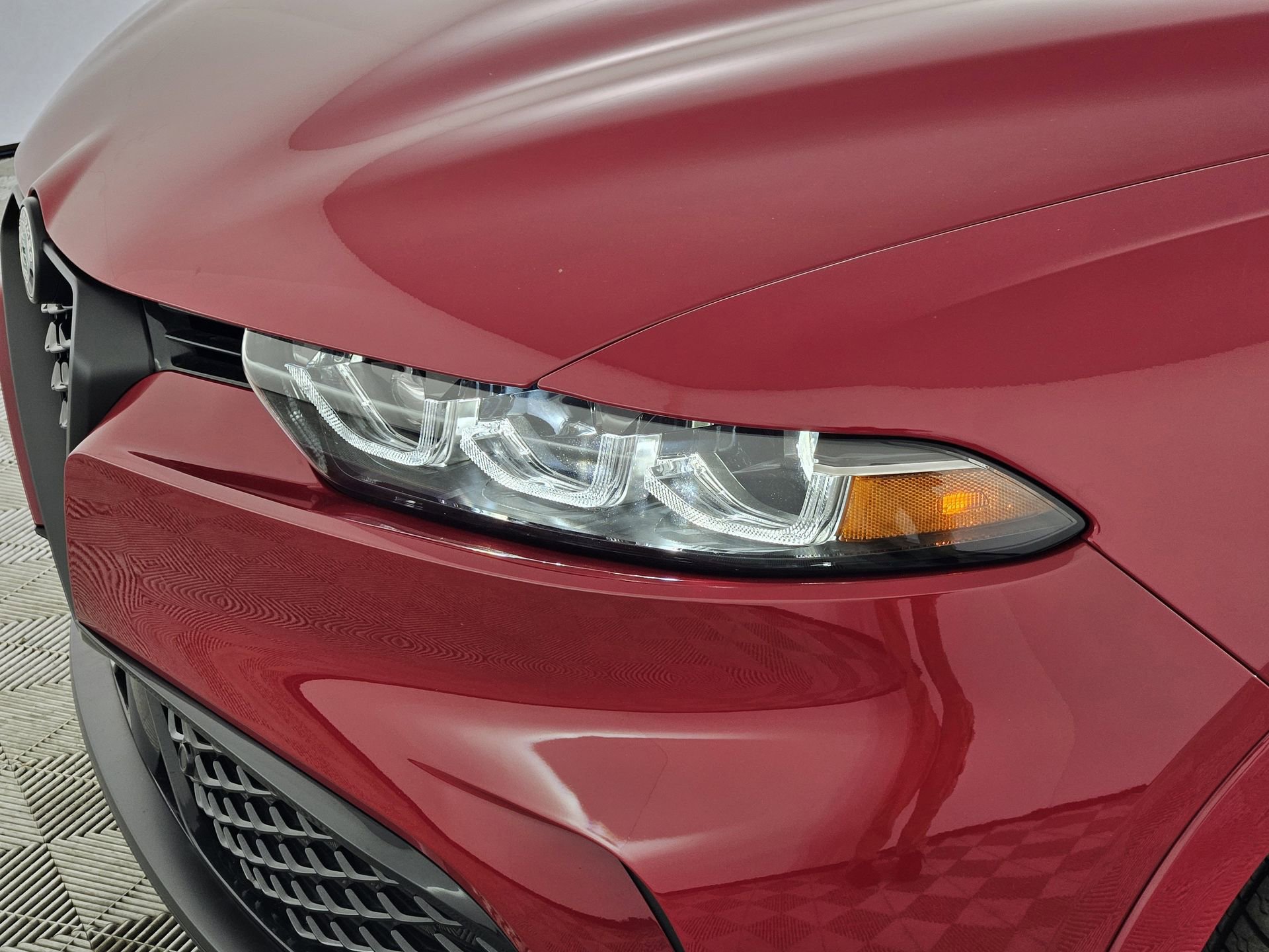 Used 2025 Alfa Romeo Tonale Tributo Italiano AWD/4WD image 12