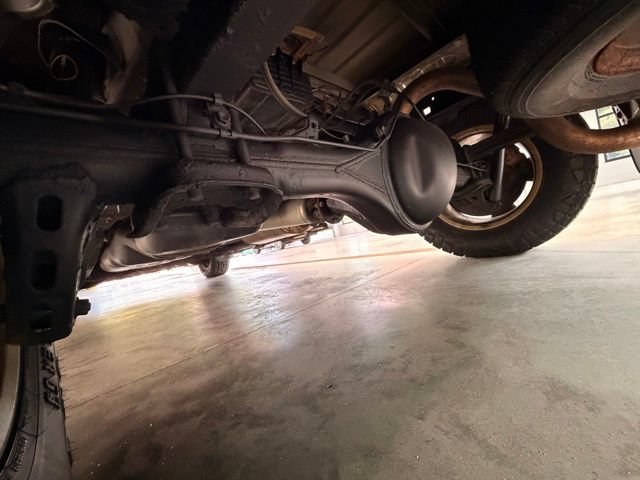 Used 2014 Toyota Tundra SR5 w/ SR5 Upgrade Package AWD/4WD image 43