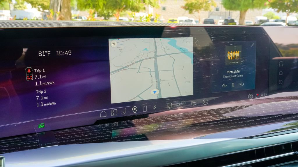 New 2026 Cadillac Escalade IQ Luxury 1 image 11