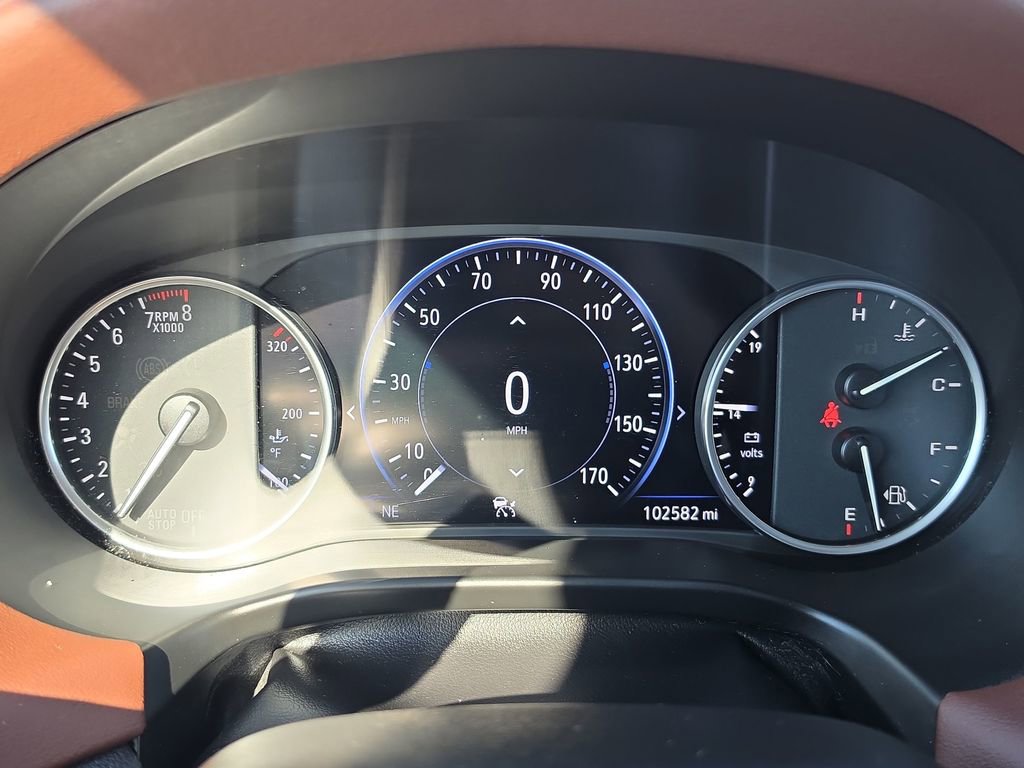 Used 2021 Buick Enclave Avenir w/ Avenir Technology Package image 17