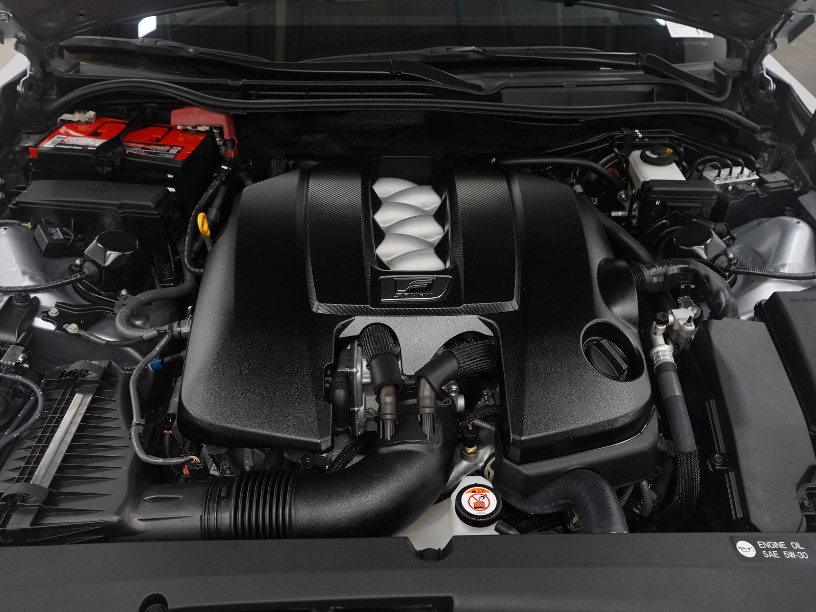 Used 2024 Lexus IS 500 RWD image 31