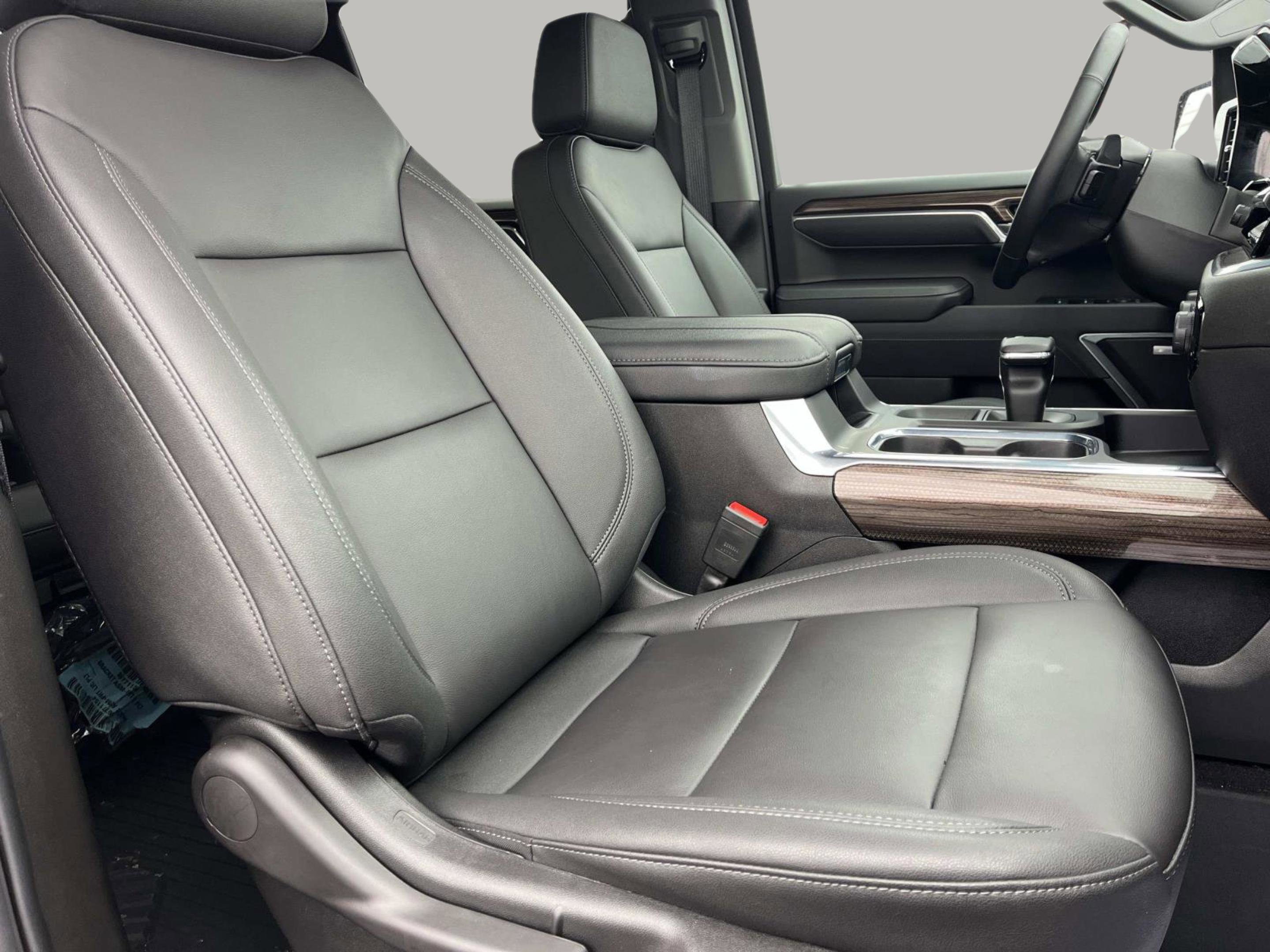 Used 2025 Chevrolet Silverado 1500 RST w/ RST All Star Premium Package image 30