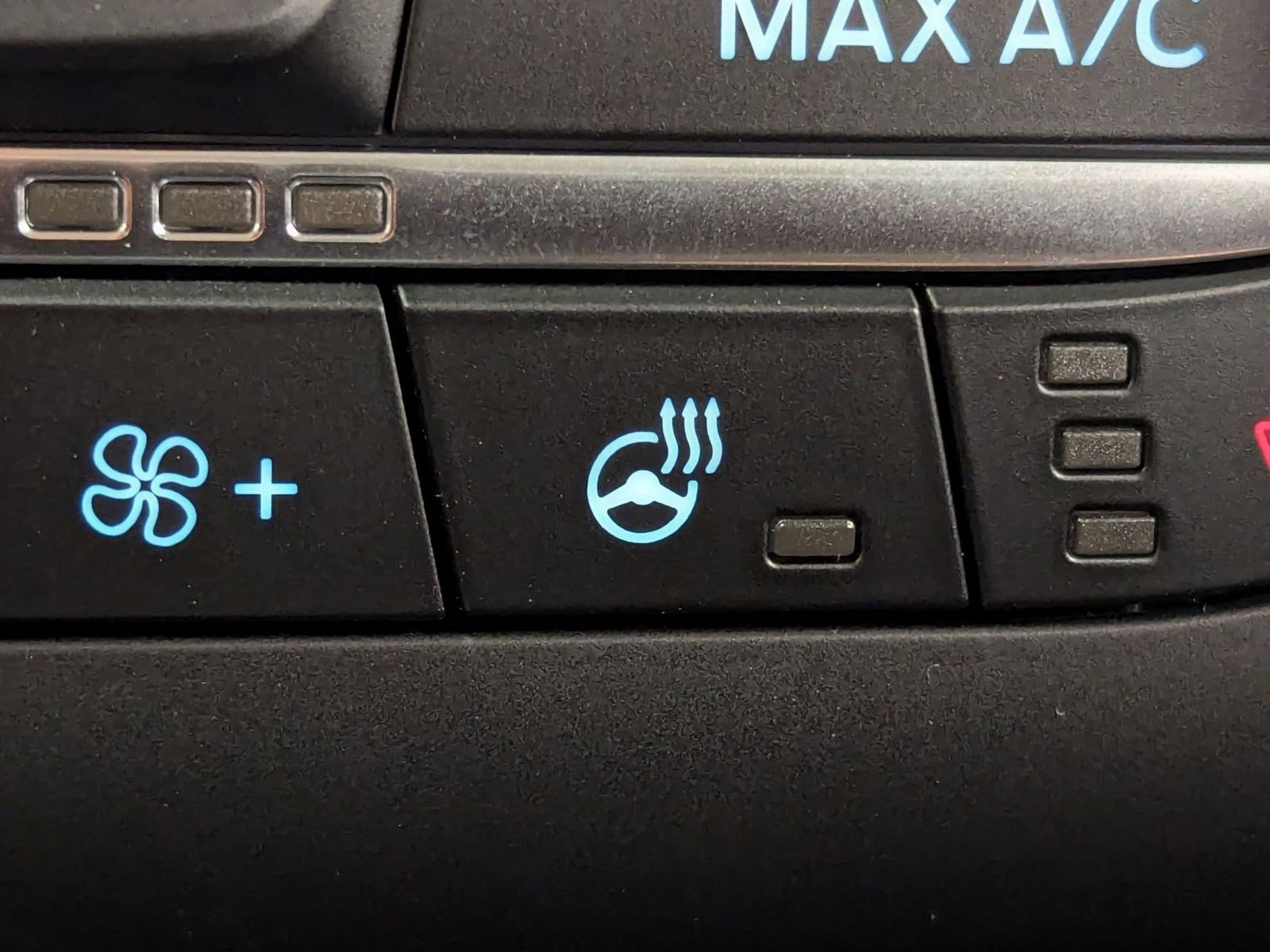 New 2026 Ford Escape Active w/ Cold Weather Package image 25