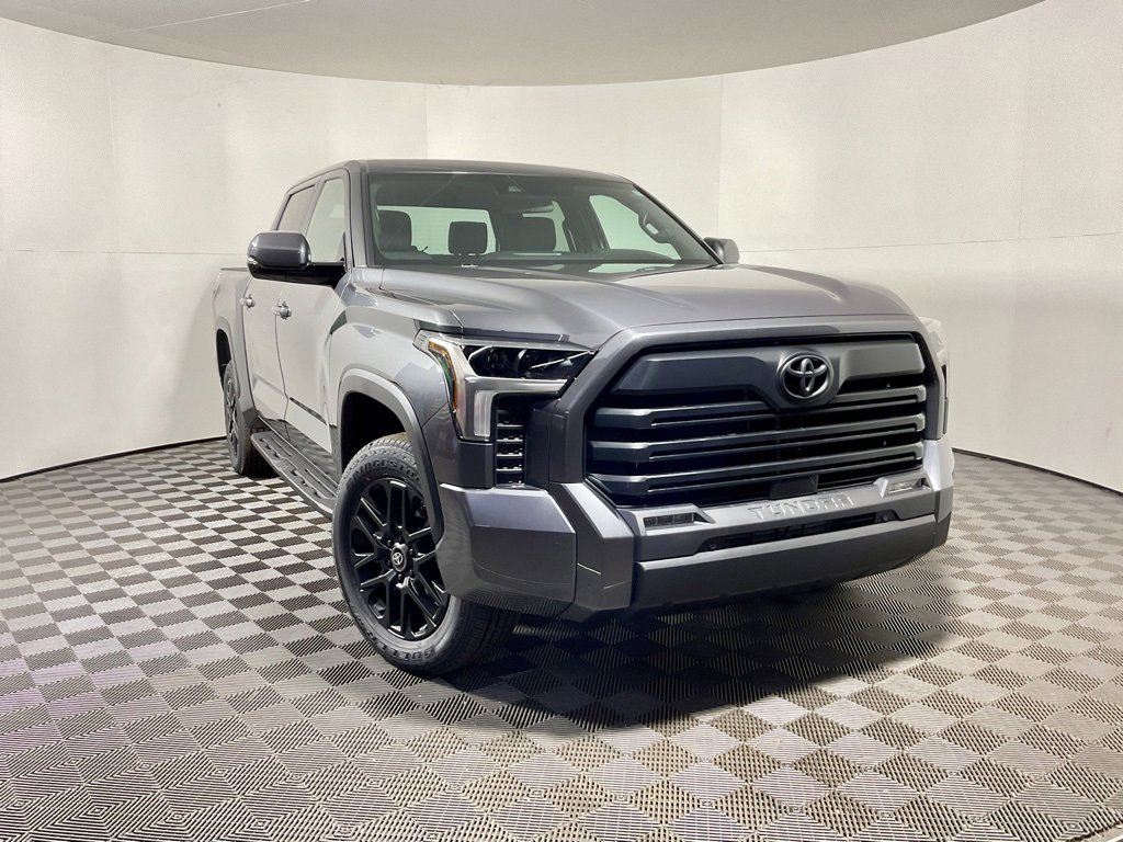 New 2026 Toyota Tundra SR5