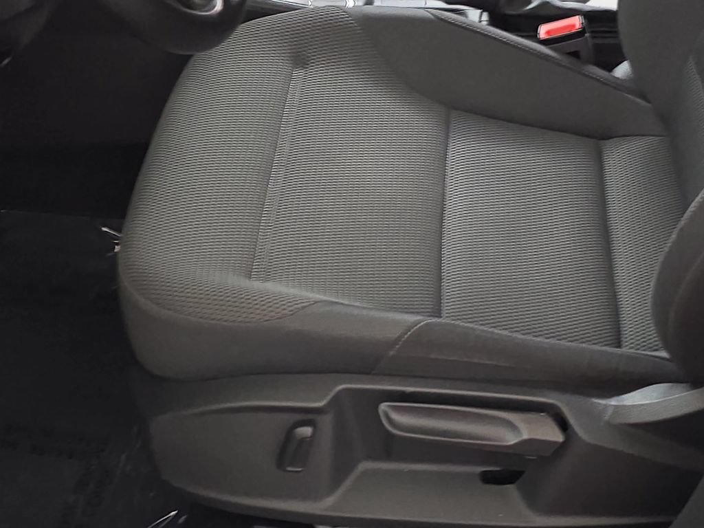Used 2018 Volkswagen Golf S AWD/4WD image 29