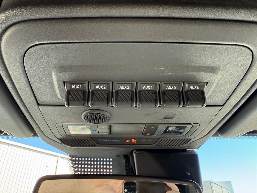 Used 2023 Ford Bronco Wildtrak image 32