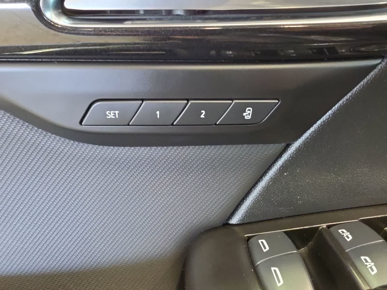 Used 2024 Buick Envision Preferred AWD/4WD image 18