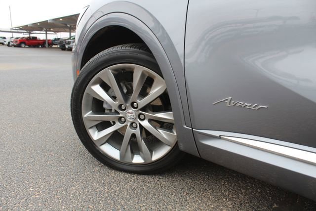 Used 2022 Buick Envision Avenir w/ Technology Package II FWD image 12